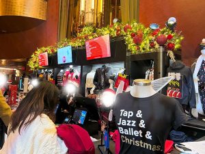 ニューヨークの舞台 クリスマススぺクタキュラーのグッズ、お土産