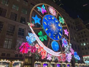 ニューヨーク サックス5thアベニューのイルミネーション