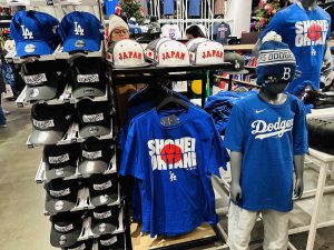 ドジャース大谷ロサンゼルスTシャツ