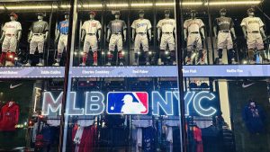 ドジャース大谷ユニフォーム観戦ツアー